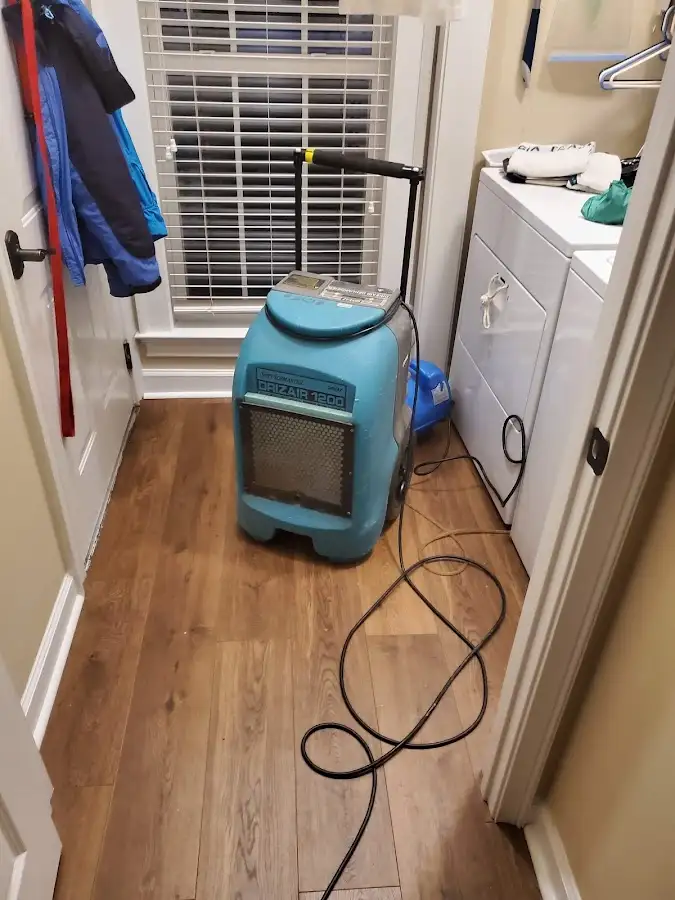 Commercial dehumidifier deployed for Flood Damage Cleanup in Valley Falls